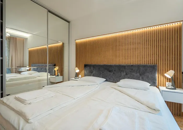 Marble Place Апартамент