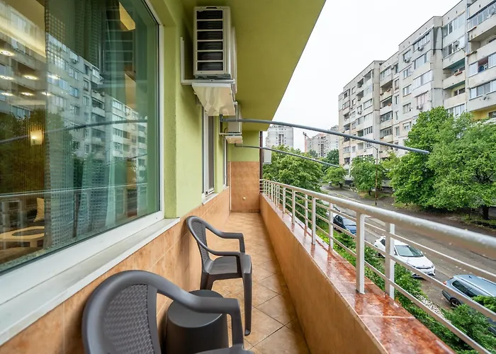 Апартамент Marble Place