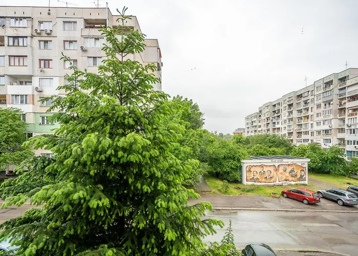 Апартамент Marble Place София