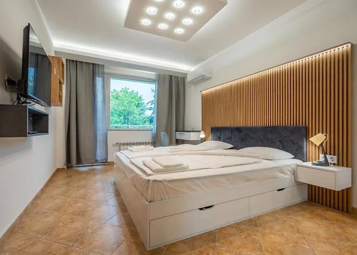 Marble Place Апартамент